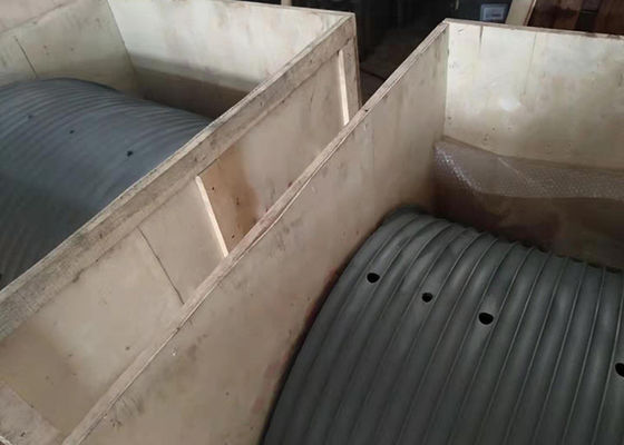 Zastosowany projekt stalowy bęben dźwignikowy z rzutami rękawów liny drutowej rękaw